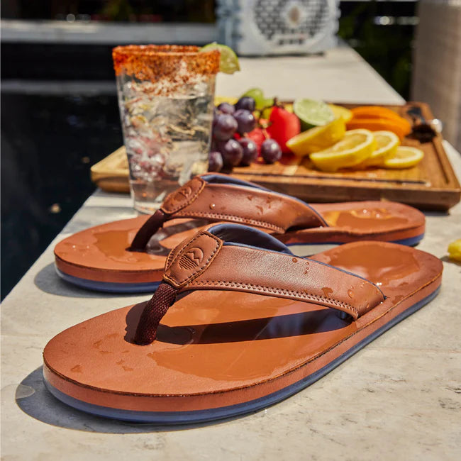 Hari Mari Men's Clipper Flip Flops - Cask