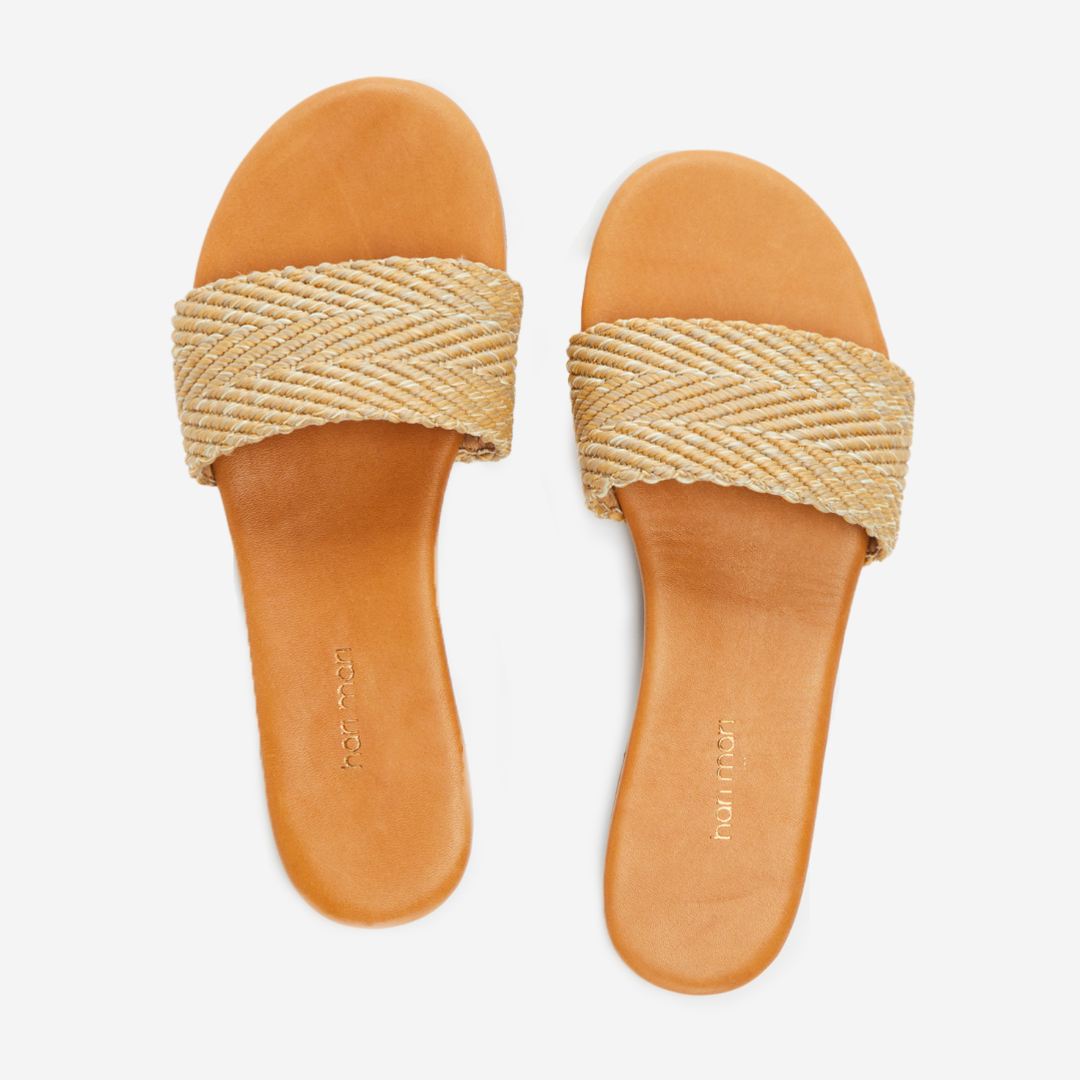 Women's Antigua | Almond