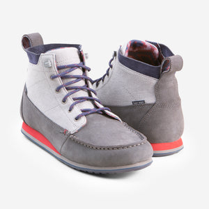 CanyonTreck Chukka - Men's - Gray - Front and Back View Image